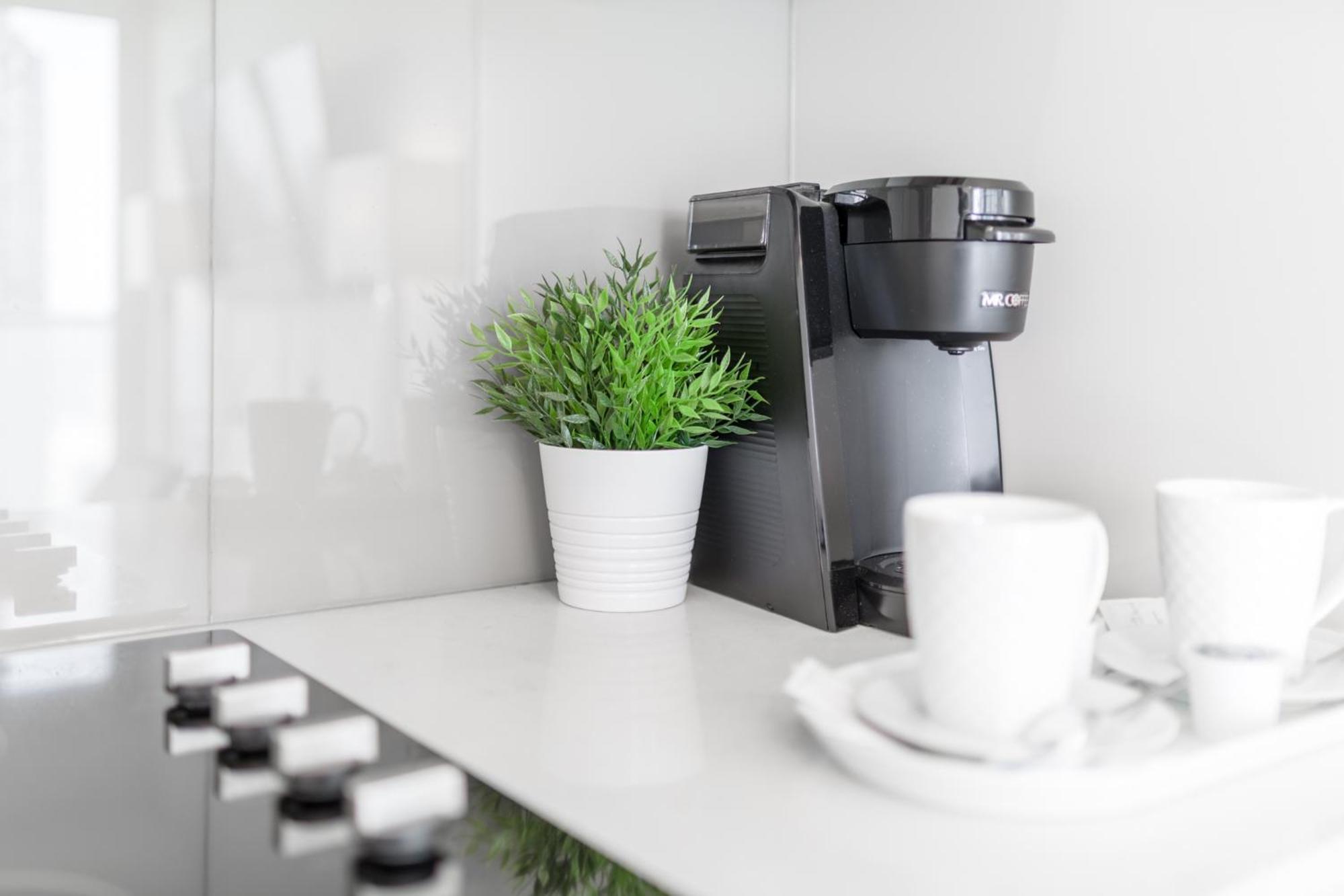 Premium Suite 39Th Fl - City View 토론토 외부 사진