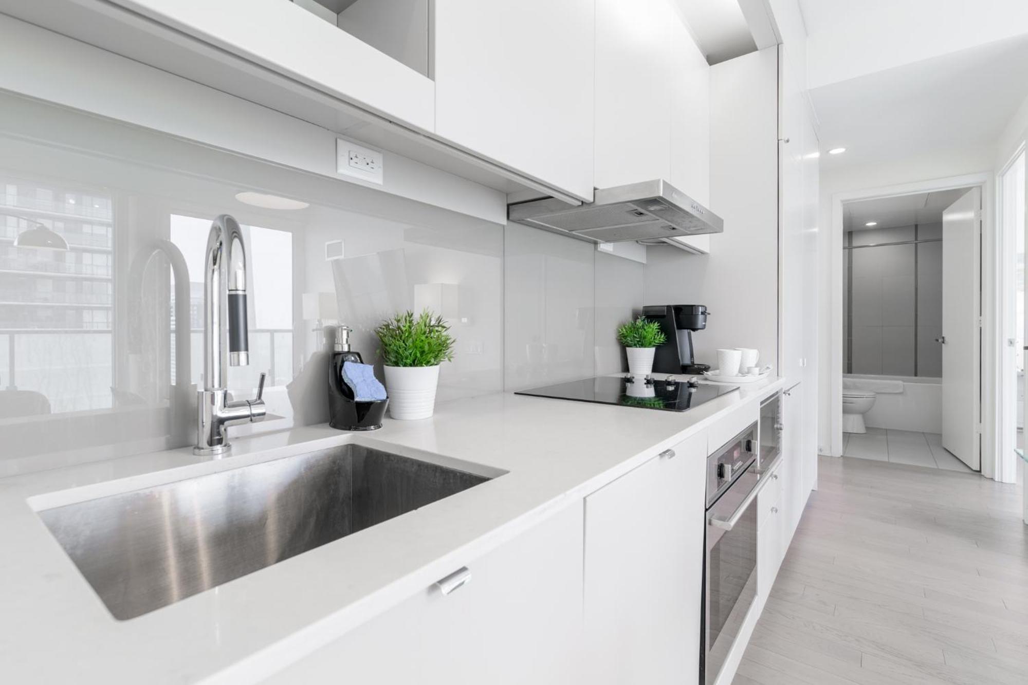 Premium Suite 39Th Fl - City View 토론토 외부 사진