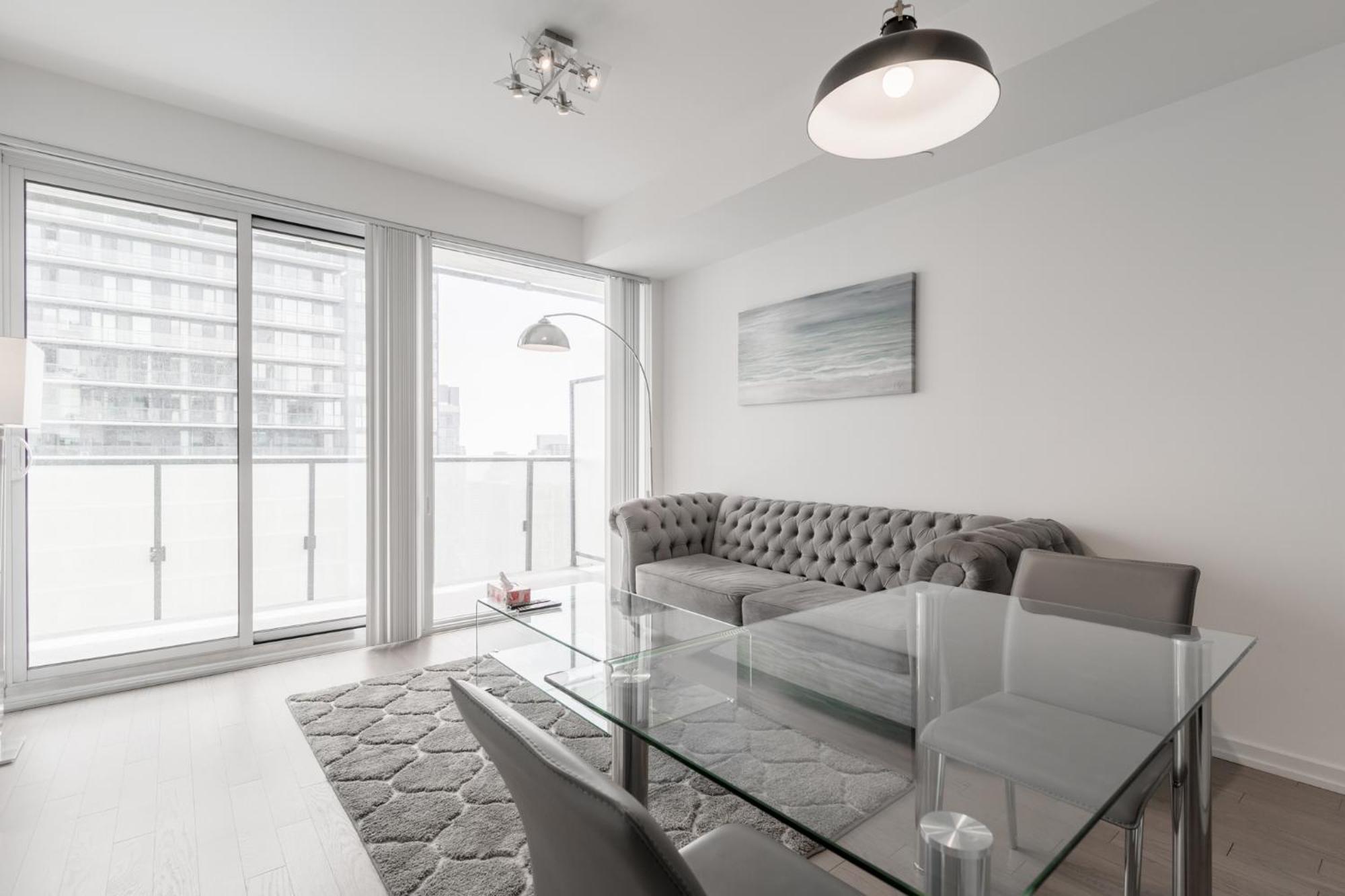 Premium Suite 39Th Fl - City View 토론토 외부 사진